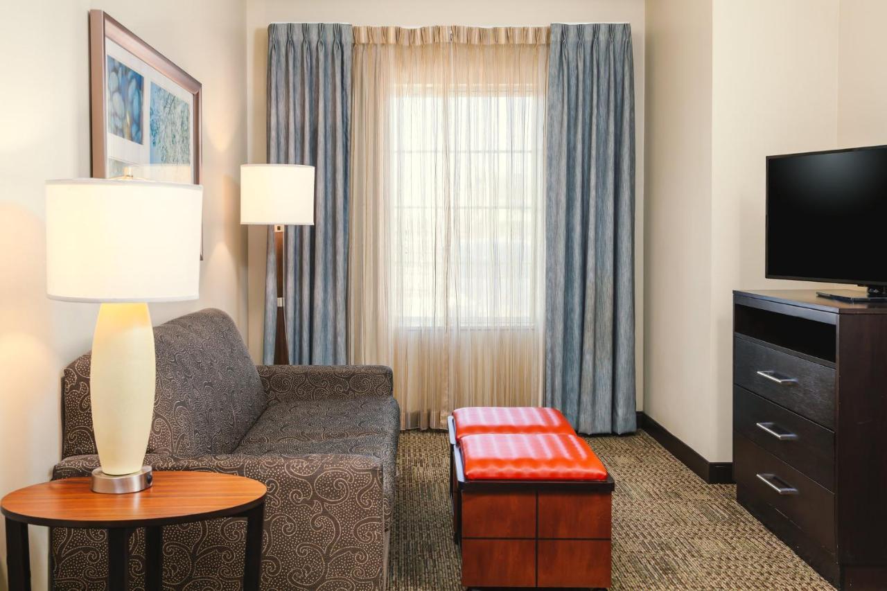 Staybridge Suites Denver - Central Park, An Ihg Hotel Exterior photo
